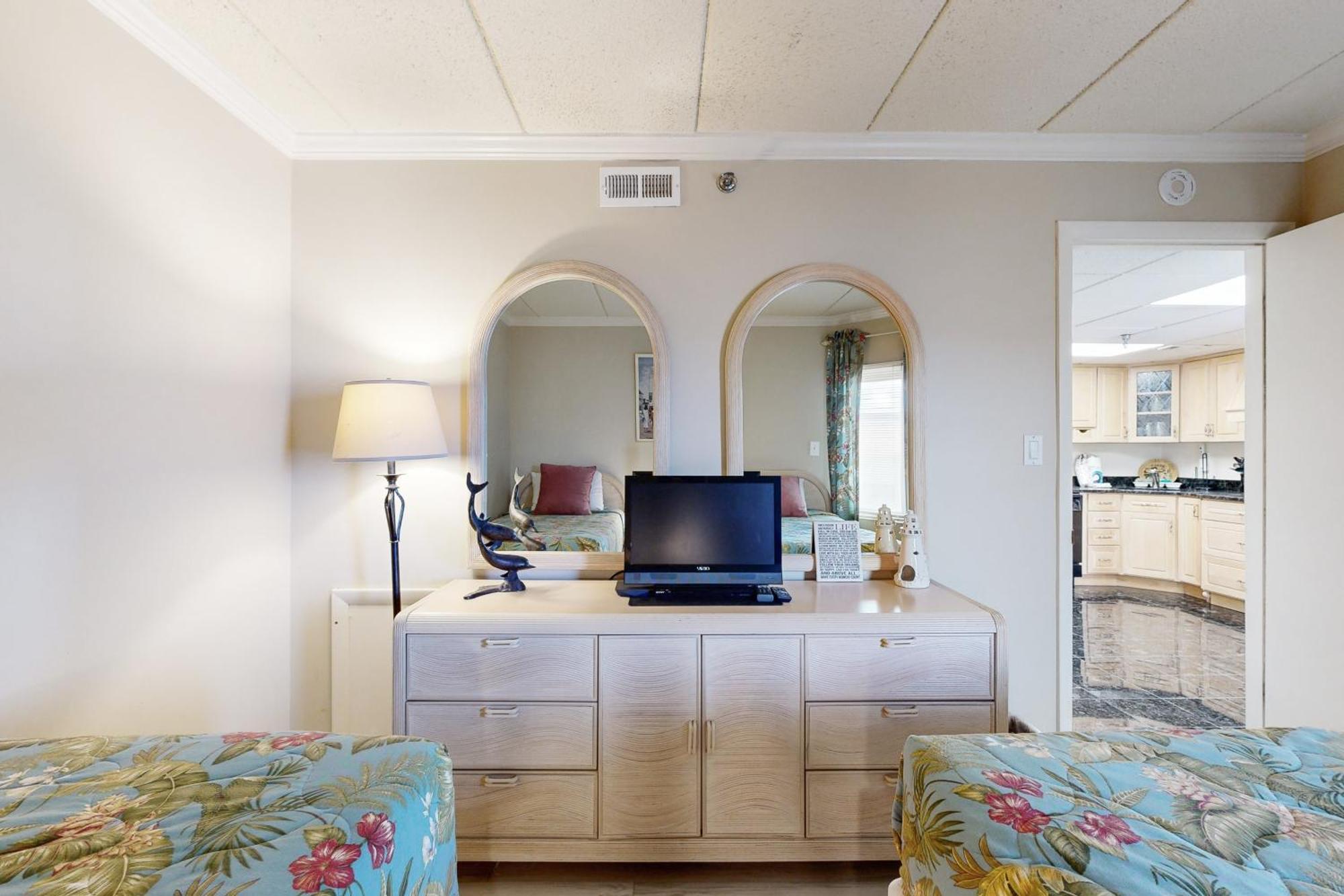 Waikiki Condos Ocean City Bilik gambar